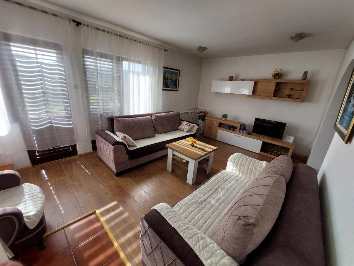 Holiday Home Milanovic Cetinje Exterior photo